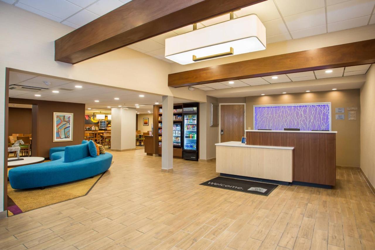 Fairfield Inn Boston Dedham Extérieur photo